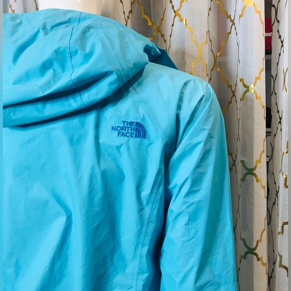 THE NORTH FACE Women’s Venture 2 Waterproof Hooded Rain Jacket XS - Picture 2 of 6